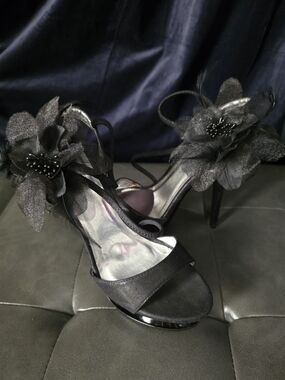 Black Floral Accent High Heel Sandals - Women